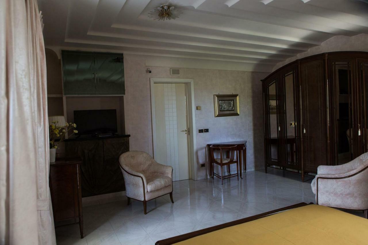 Vdl Luxury Villa Floridia Eksteriør bilde